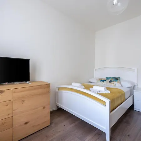 Apartmán Stayeasy Santa Sofia 8-c - Duomo 2br Design Flat