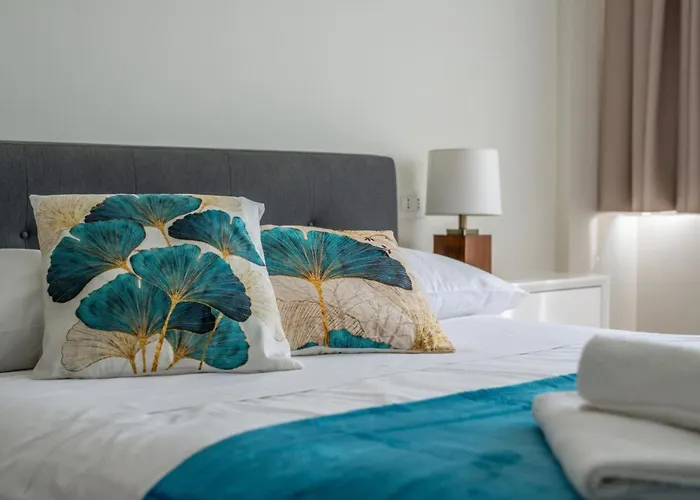 Stayeasy Santa Sofia 8-c - Duomo 2br Design Flat Διαμέρισμα
