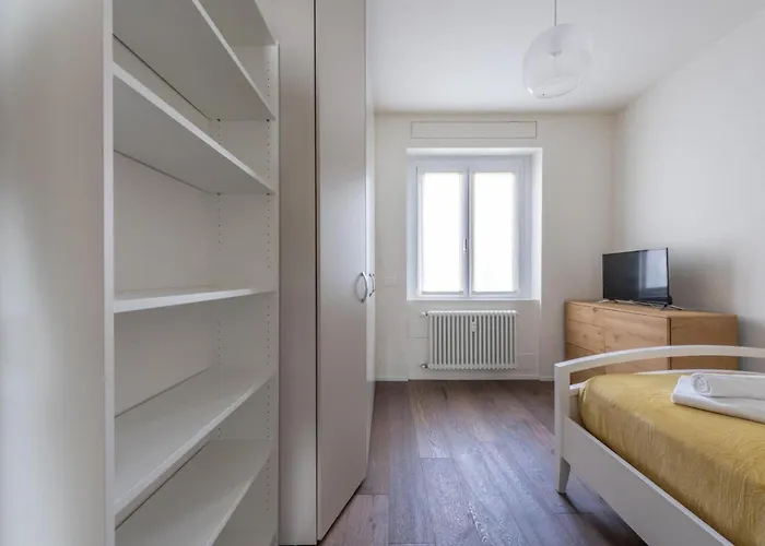 Stayeasy Santa Sofia 8-c - Duomo 2br Design Flat Διαμέρισμα *
