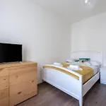 Apartamento Stayeasy Santa Sofia 8-c - Duomo 2br Design Flat